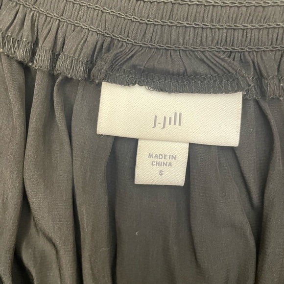 J. Jill Black Button-Front Midi Skirt - Picture 6 of 8